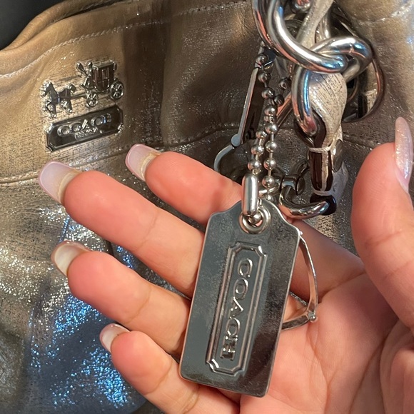 Coach Metallic Hand Bag, cleaning out my closet , check out my other listings - Picture 1 of 4